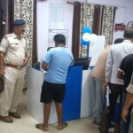 धनबाद के सभी बैंकों में पुलिस की औचक सुरक्षा जांच, सुरक्षा व्यवस्था का लिया गया जायजा