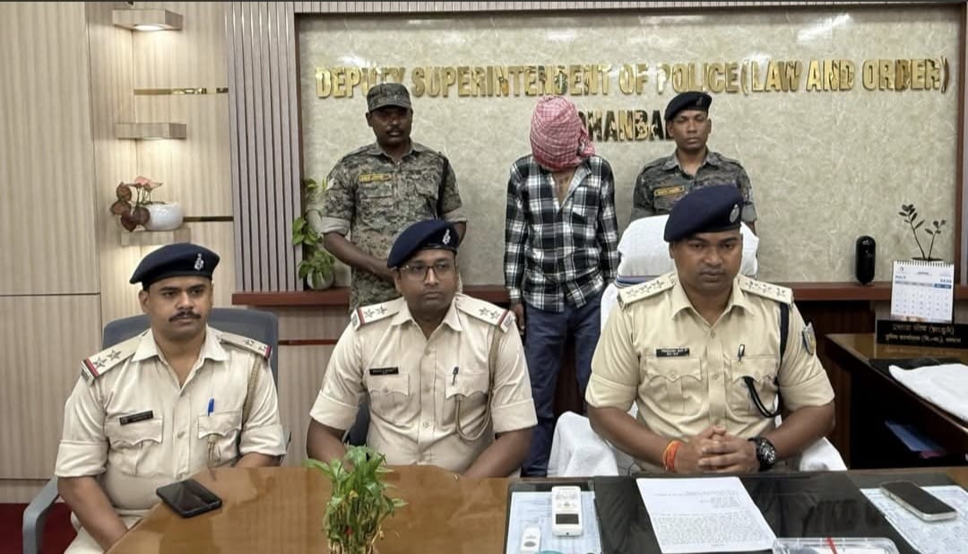 अवैध विदेशी हथियार के साथ शातिर अपराधी गिरफ्तार