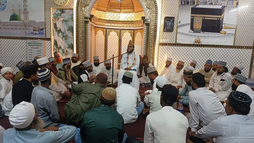 तन्ज़ीम अहले सुन्नत  के बैनर तले इमाम अहले सुन्नत कॉन्फ्रेंस संपन्न 